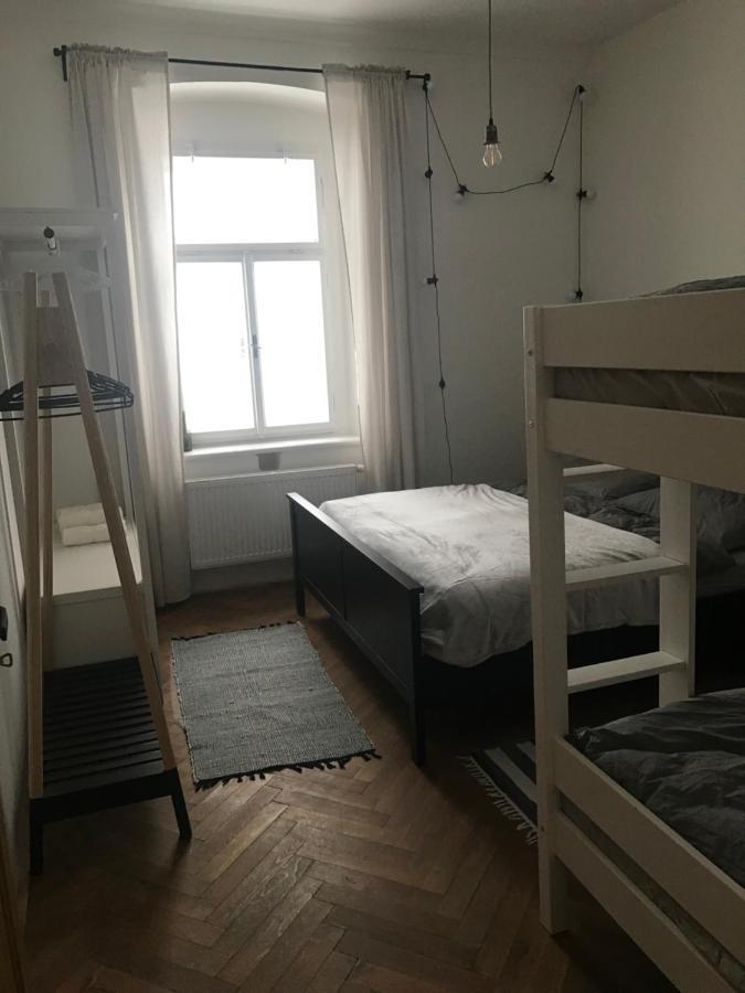 Aparthotel Stara Skola Hedec à Králíky Extérieur photo