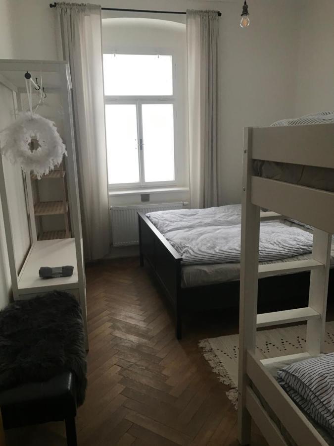 Aparthotel Stara Skola Hedec à Králíky Extérieur photo