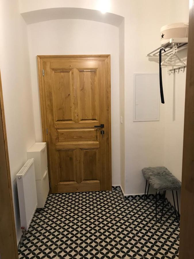Aparthotel Stara Skola Hedec à Králíky Extérieur photo